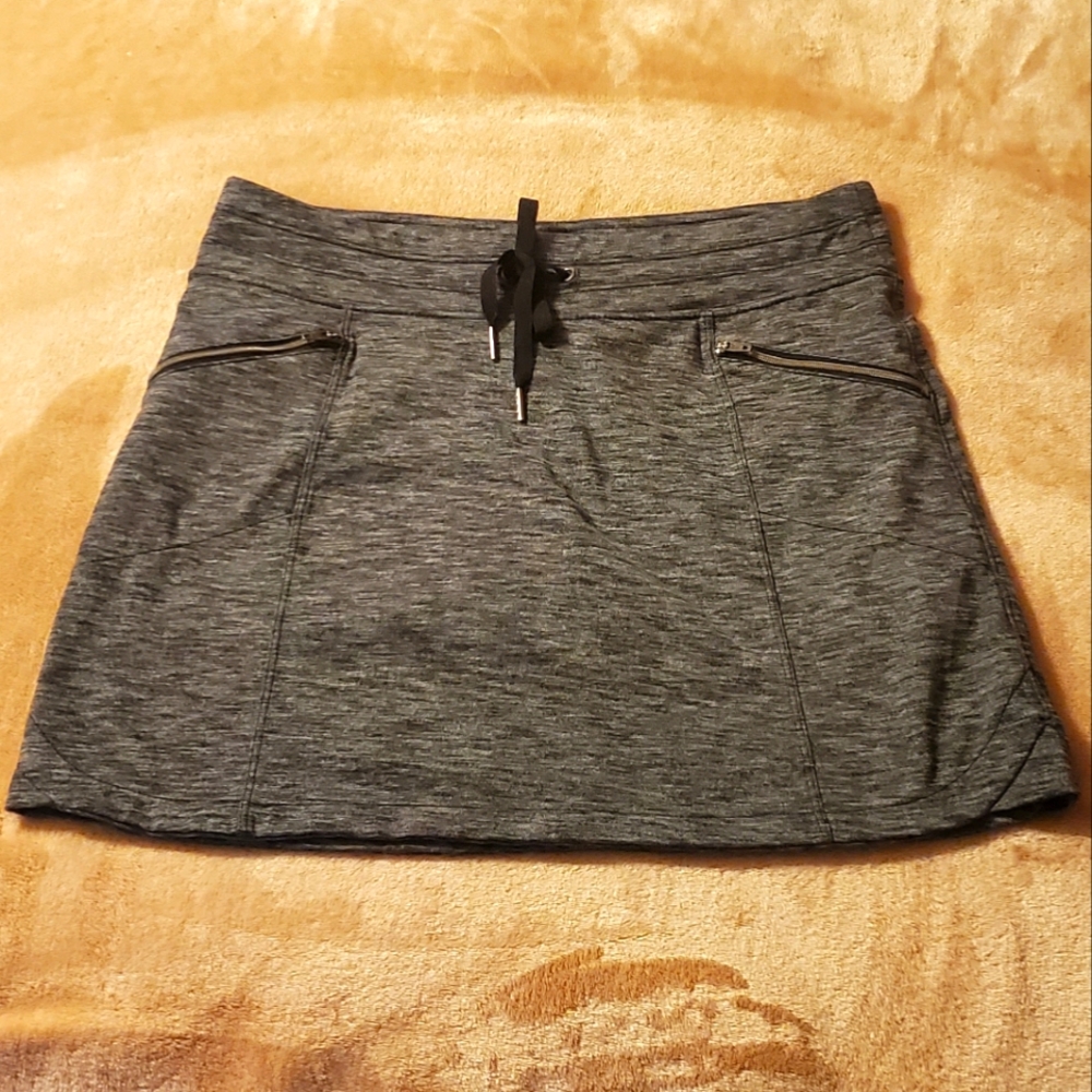 Athleta Metro Skort Women's Size Small Heather Grey